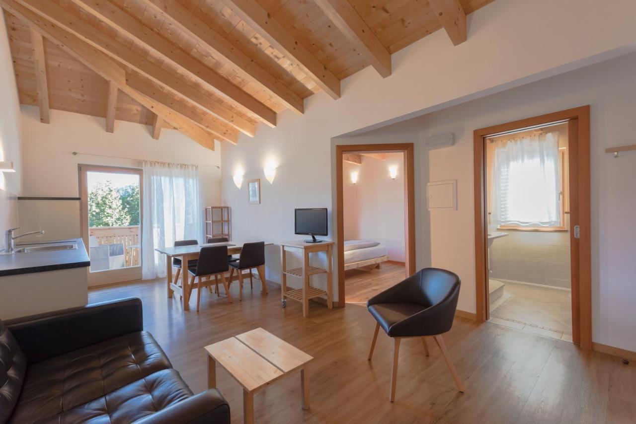 Residence-Garni Haus Tschenett Prato allo Stelvio Ngoại thất bức ảnh