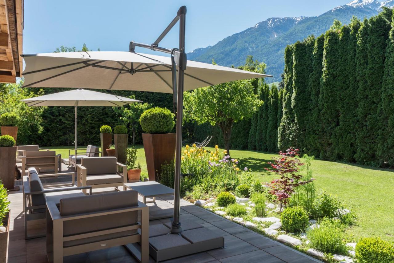 Residence-Garni Haus Tschenett Prato allo Stelvio Ngoại thất bức ảnh